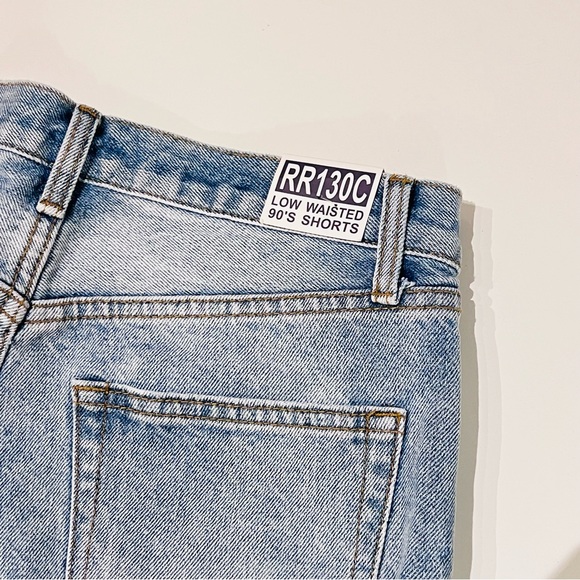 NWT Brandy Melville 90s Low Waist Denim Jean Bermuda Cut Off Shorts - Picture 6 of 14